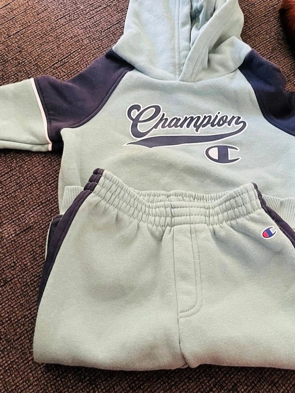 Champion Baby 12M Green & Navy Matching Set